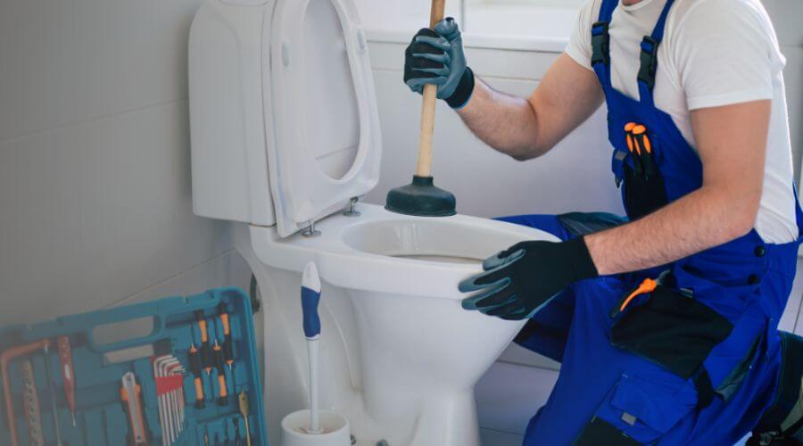 Professional expert plumbing services in Centreville, MS